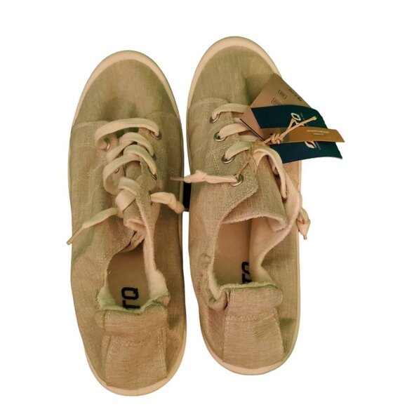 Womens Slip On Sneakers Comfort Casual Canvas Shoes Beige Sz 9 NEW - Picture 9 of 9